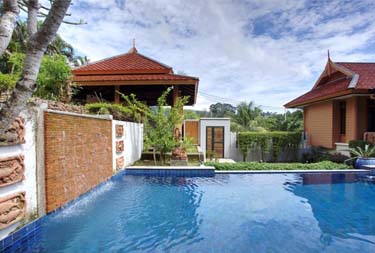 Private pool villa at Baleeyan Residence in Thalang