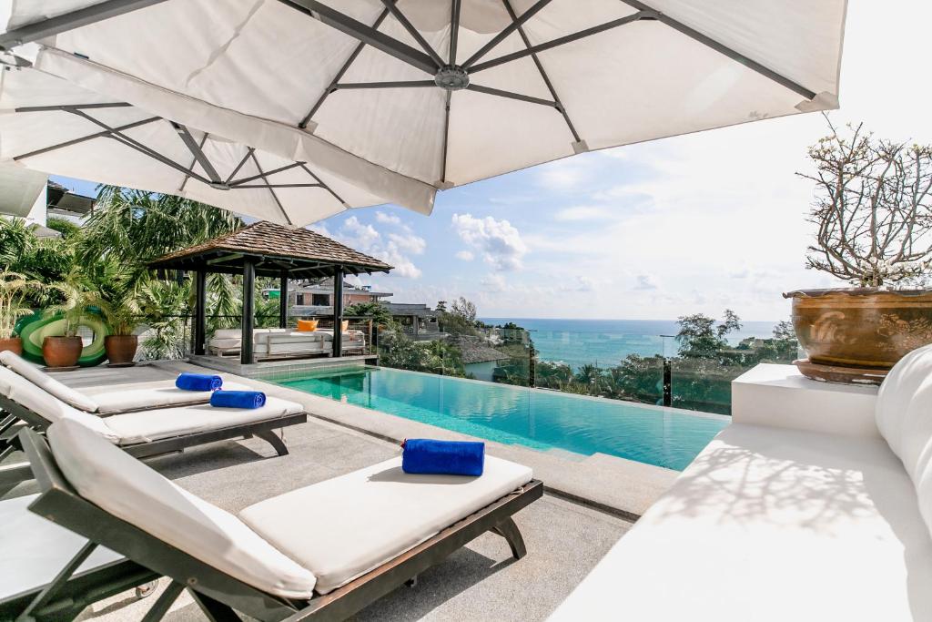 Private pool with sea view at Surin Heights Villa in Surin Beach